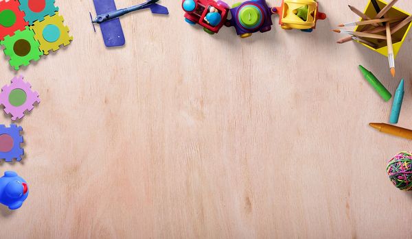 Internetowa dżungla zabawek – jak wybrać najlepsze dla swojego dziecka?